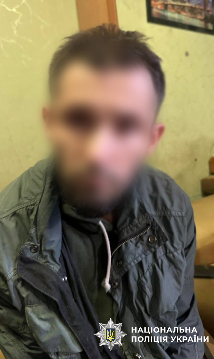 Столичні поліцейські затримали чоловіка, який зґвалтував 7-річну дівчинку