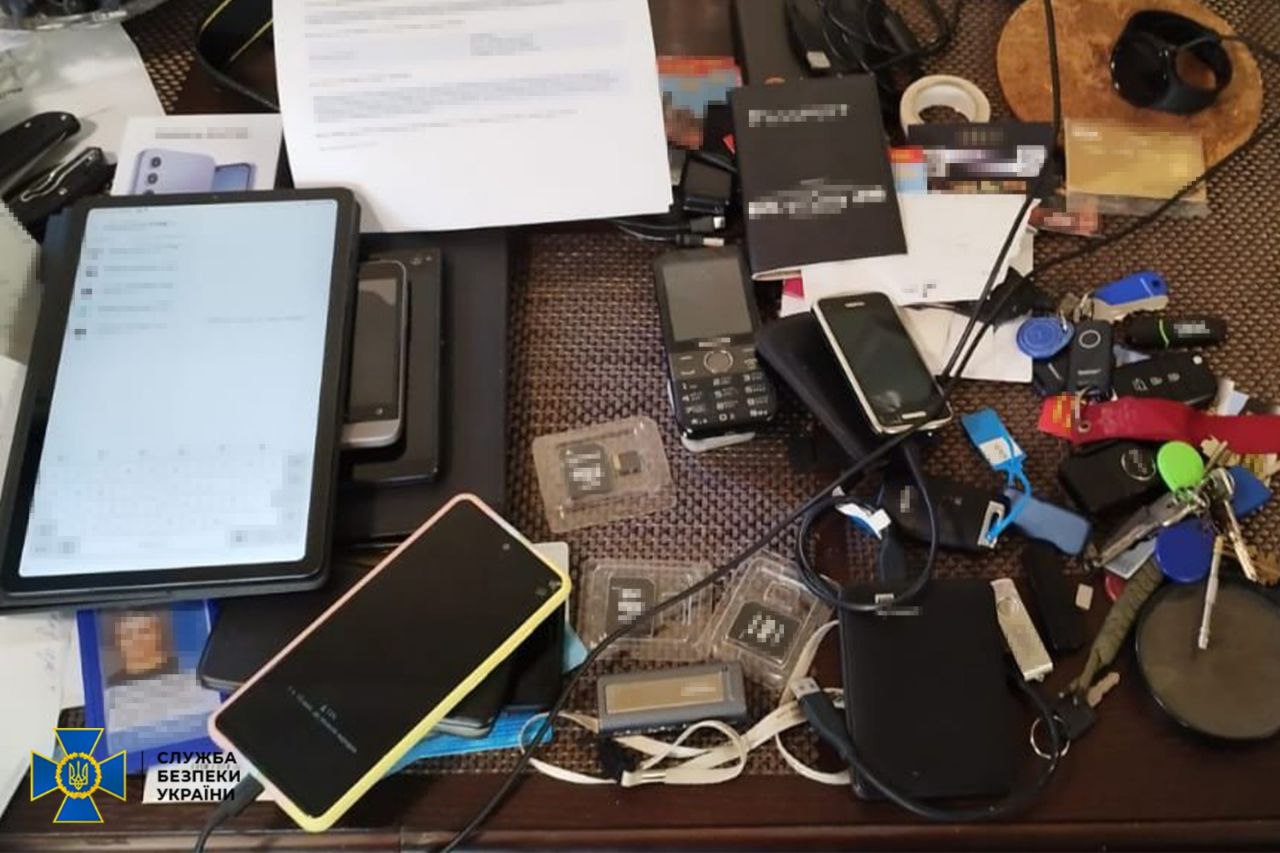 Працівник «Укренерго» був «кротом» і наводив російські дрони - фото 3