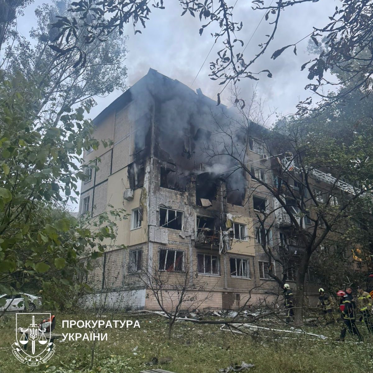 Прокуратура розпочала розслідування за фактом воєнних злочинів РФ