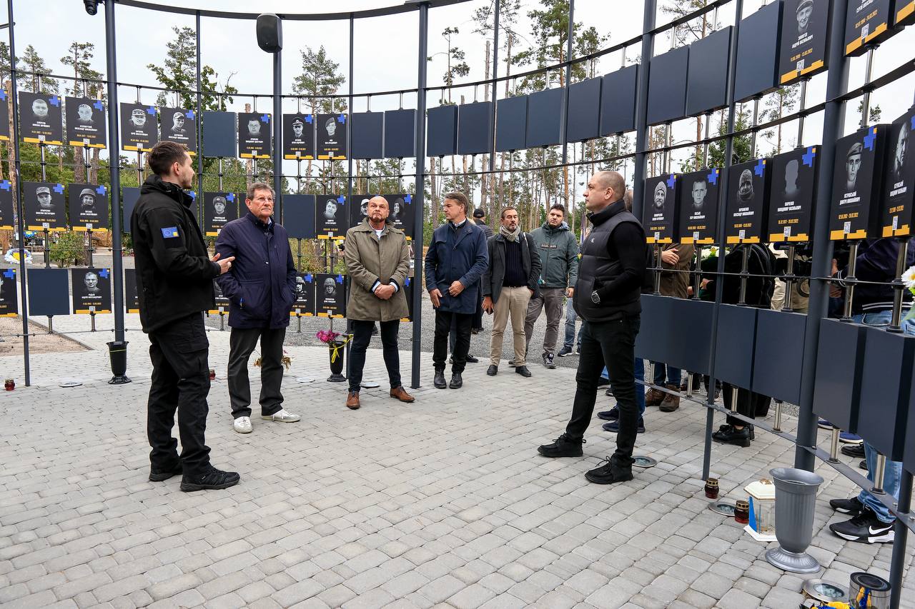 Київщину відвідала делегація голів парламентських комітетів у європейських справах держав-членів ЄС - фото 2
