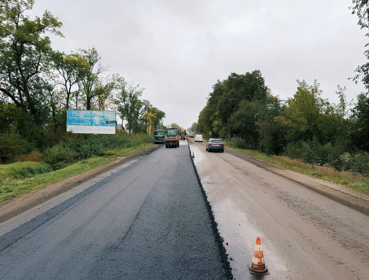 На Прикарпатті ремонтують дорогу національного значення - фото 2