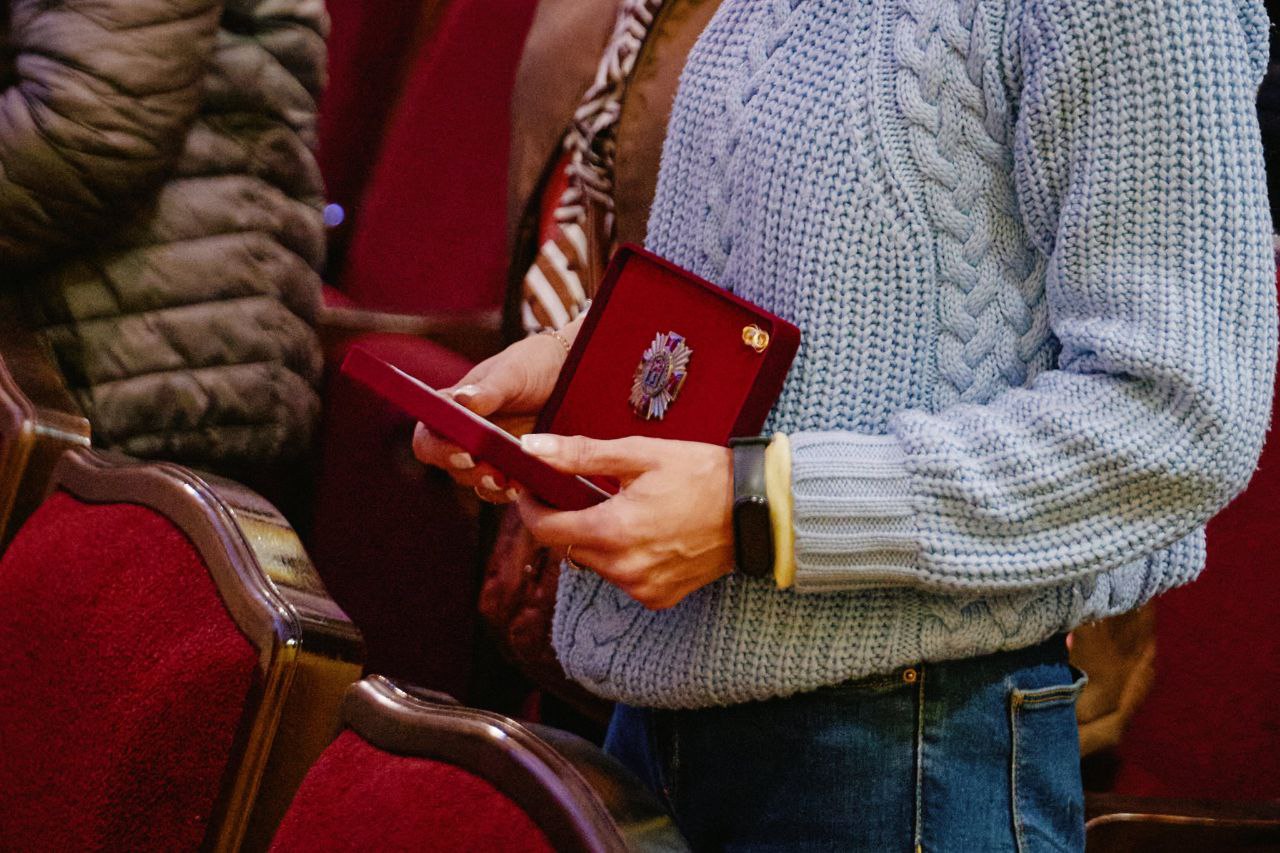 Родинам полеглих героїв на Черкащині вручили державні нагороди - фото 2