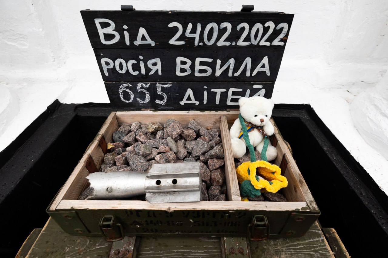 Принцеса Анна відвідала Київ та вшанувала пам'ять загиблих українських дітей - фото 5