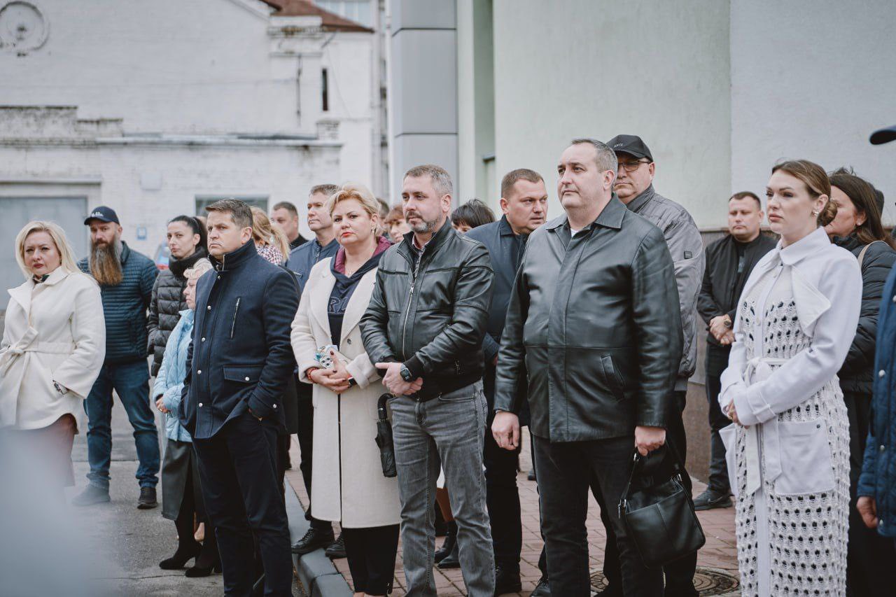 На території «Черкасиобленерго» встановили скульптуру Божої Матері