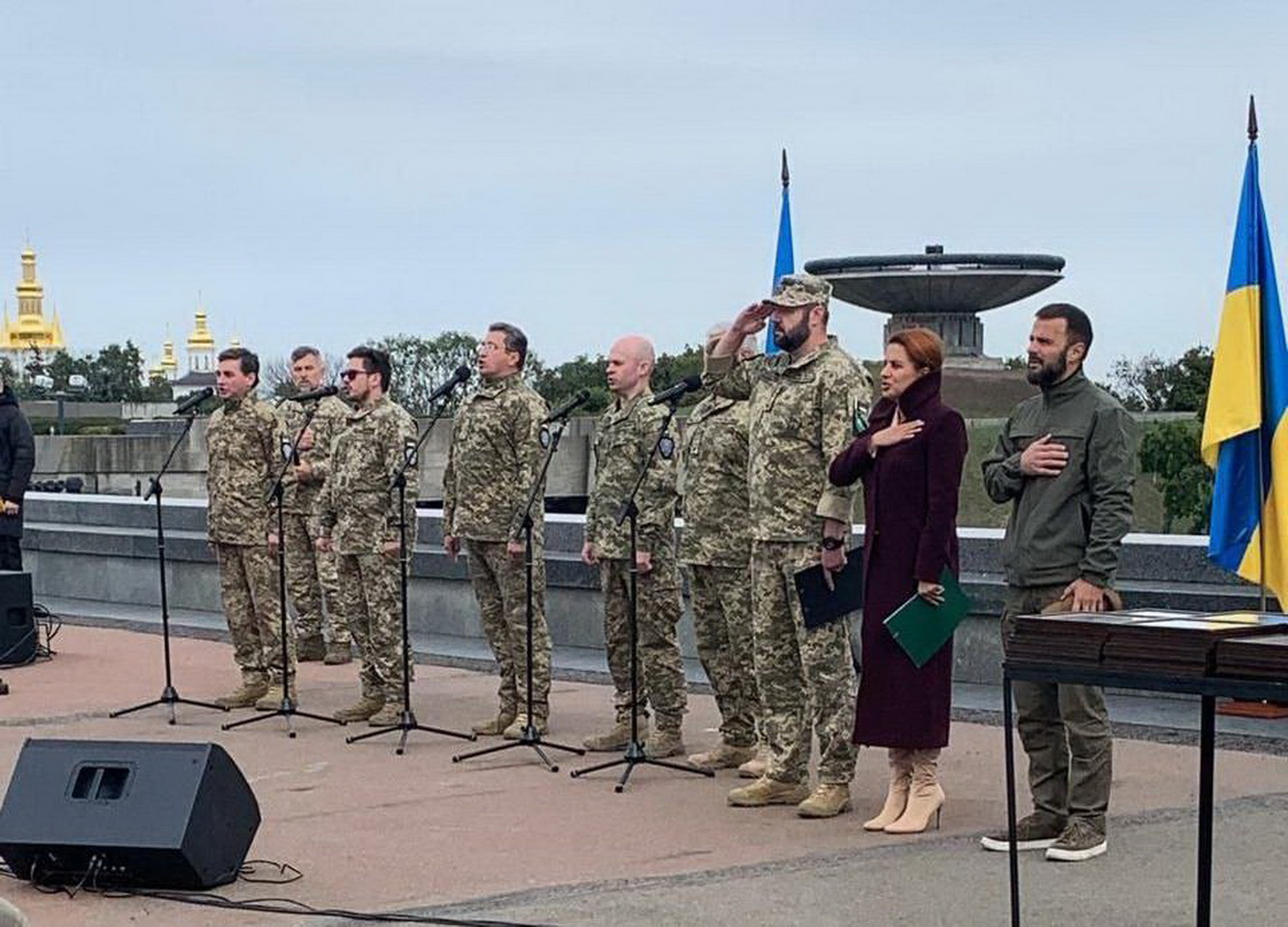 Інженер Вінницької філії Газмережі отримав президентську відзнаку «За оборону України» - фото 3