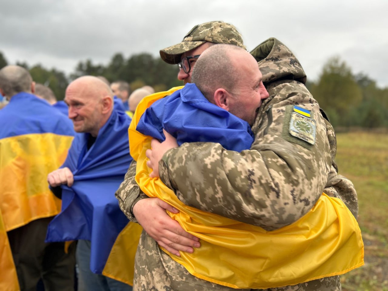 Відбувся обмін полоненими: 205 українців повернулися додому - фото 6