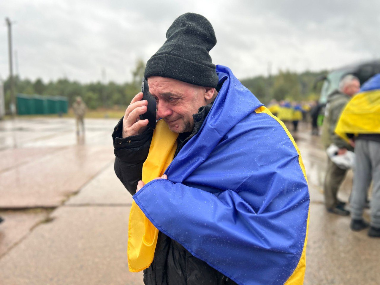 Наймолодшому звільненому 26 років, найстаршому – 59: подробиці обміну полоненими - фото 2
