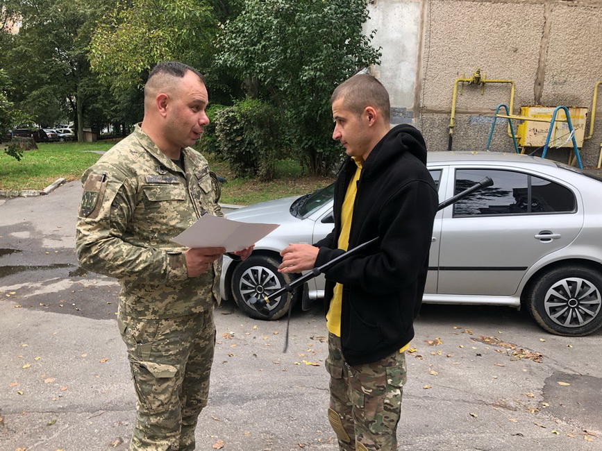 Воїну з Вінниччини вручили нагороду «Золотий Хрест»