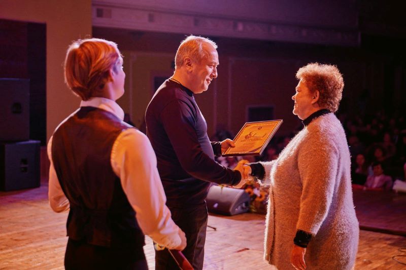 Освітяни Черкащини отримали відзнаки до професійного свята - фото 4