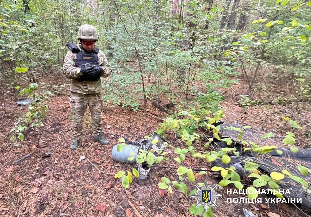 У Києві знайшли уламки ворожого БпЛА з нездетонованою бойовою частиною - фото 2