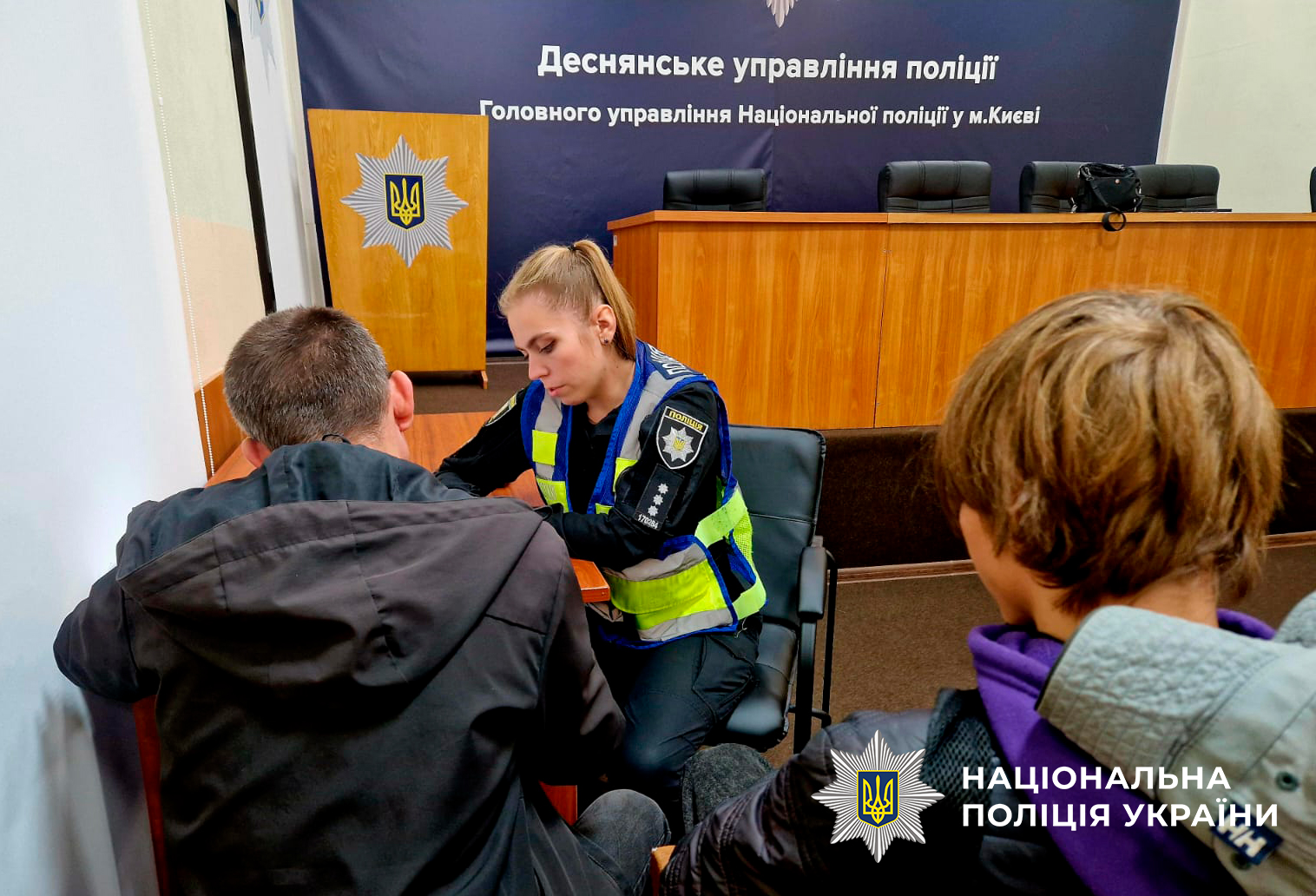 У столиці знайшли підлітків, які побили хлопчика на дитячому майданчику
