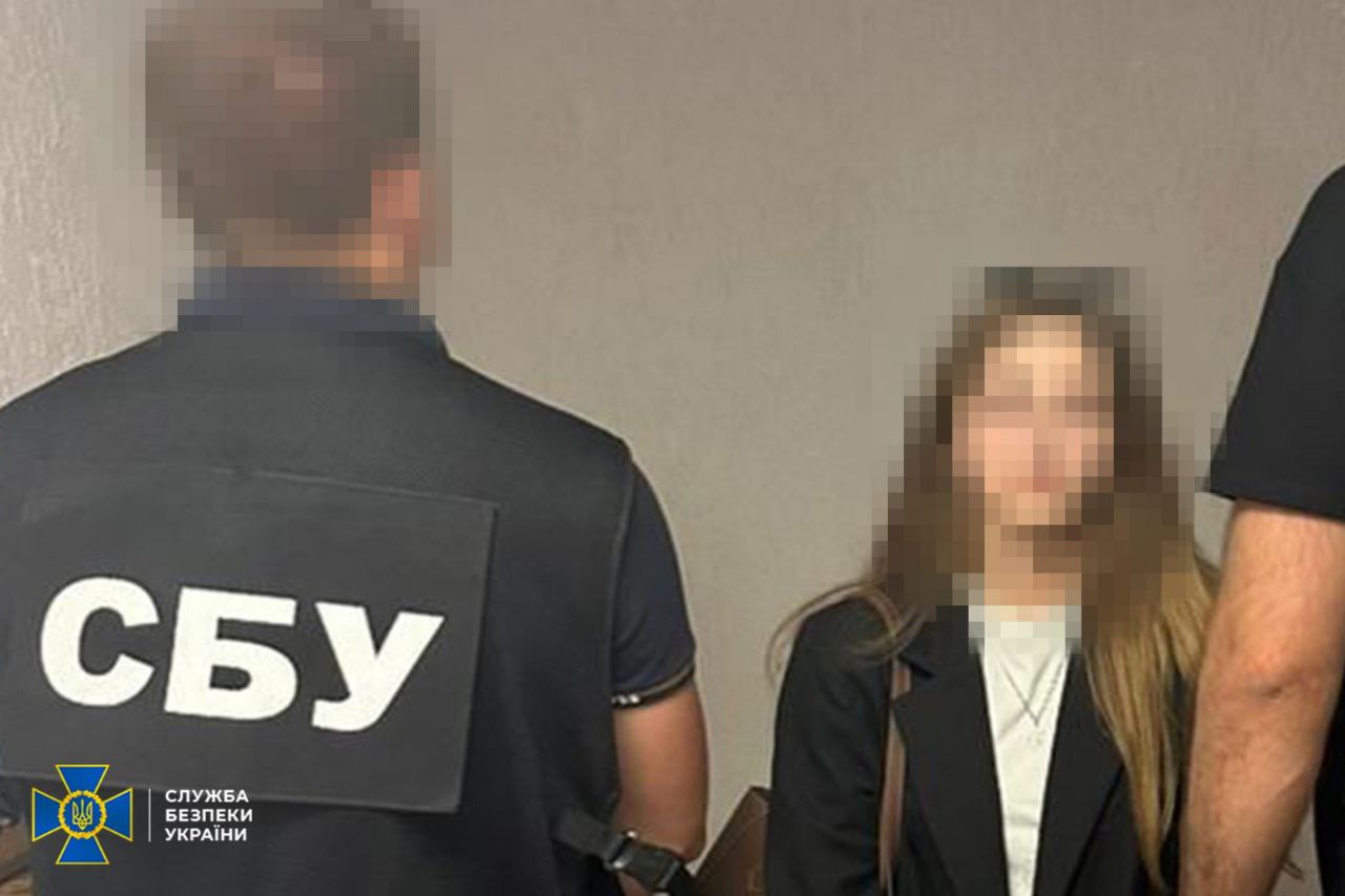У Києві затримали адвокатів, які продавали фіктивні довідки для уникнення мобілізації - фото 2