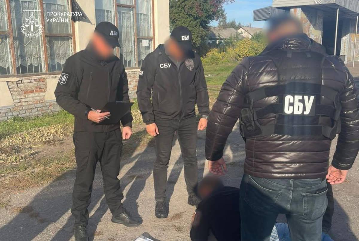 На Черкащині викрили правоохоронця, який за 11 тис. доларів обіцяв «посприяти» у встановленні групи інвалідності