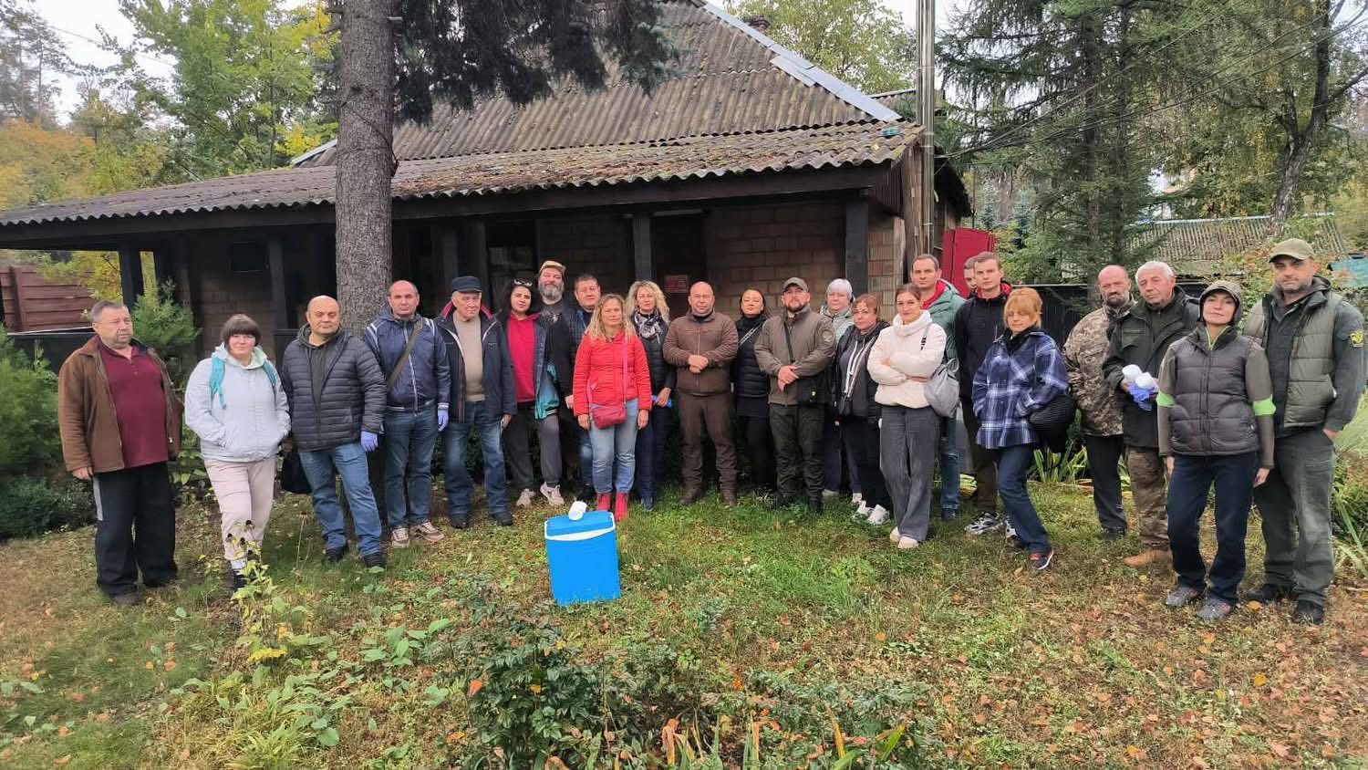 У Києві триває пероральна імунізація диких м’ясоїдних тварин проти сказу