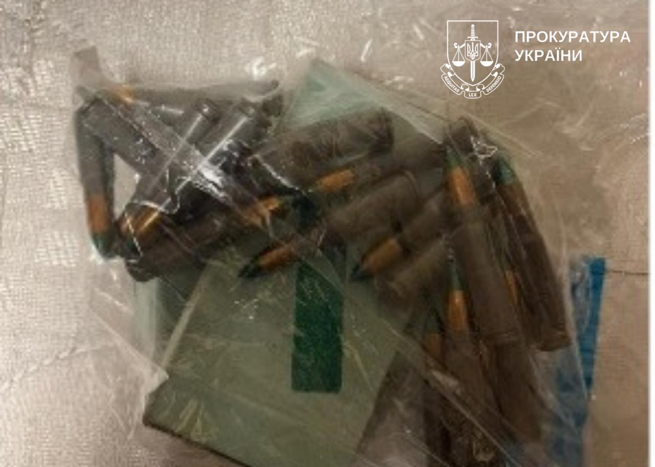 У столиці затримали лікаря-нарколога, який за 1000 доларів підробляв медвисновки для водіїв - фото 4