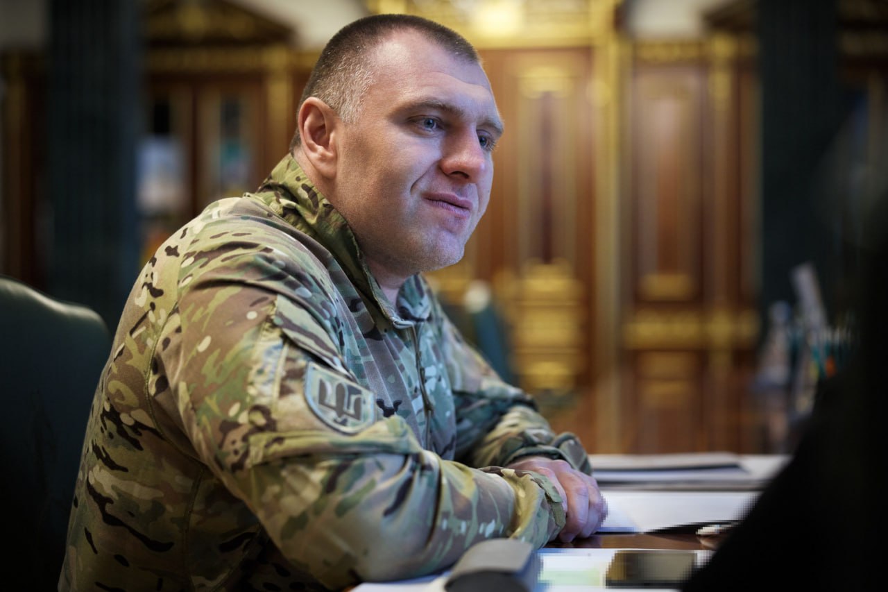 Зеленський зустрівся з Малюком в річницю атаки Кримського мосту і погодив нові військові операції - фото 2
