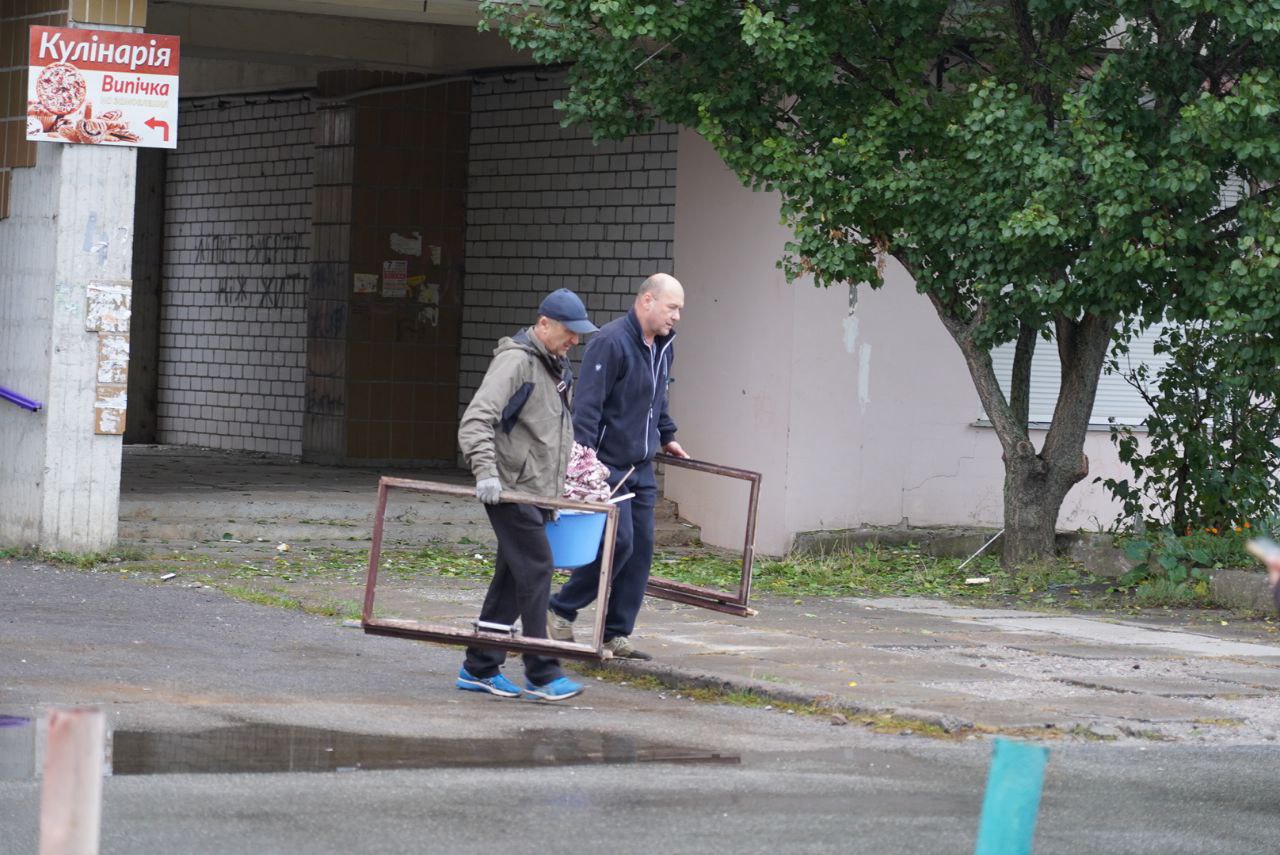У Каневі триває ліквідація наслідків  ракетно-дронової атаки рф - фото 6