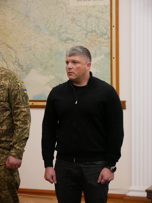 На Вінниччині родинам полеглих воїнів вручили посмертні державні нагороди - фото 11