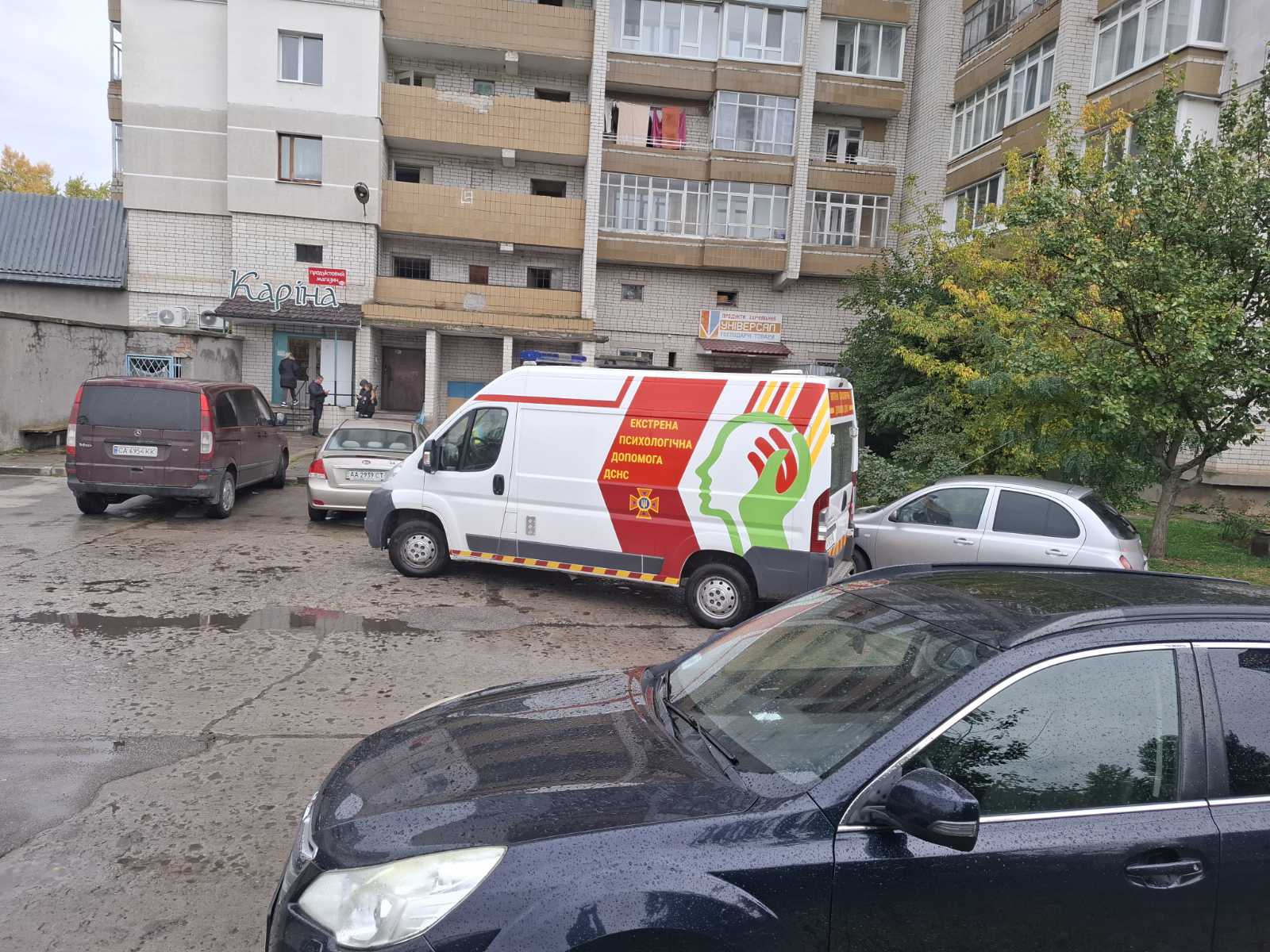 У Каневі тривають роботи з ліквідації наслідків обстрілу - фото 2