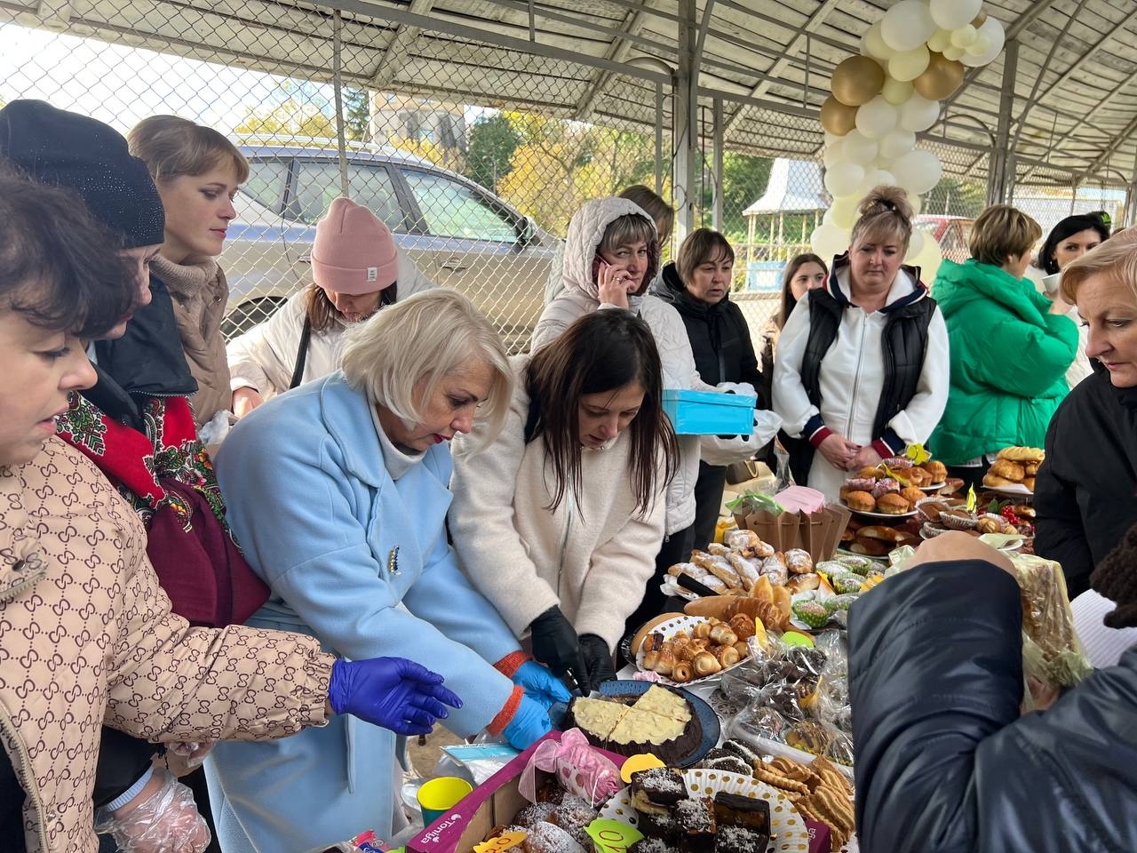 На Вінниччині, до Дня хліба, на благодійному ярмарку зібрали понад 600 тис для ЗСУ - фото 25
