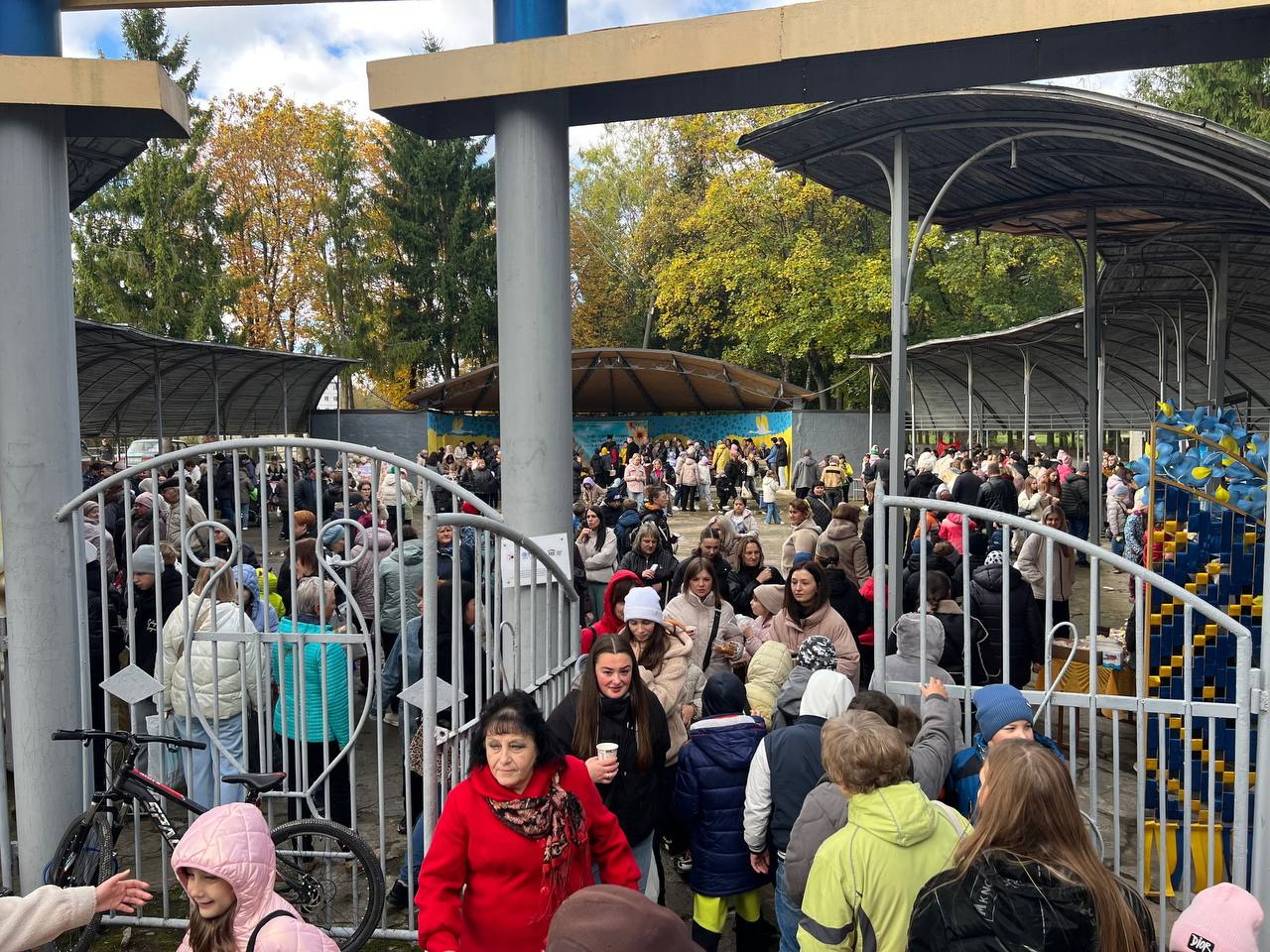 На Вінниччині, до Дня хліба, на благодійному ярмарку зібрали понад 600 тис для ЗСУ - фото 30