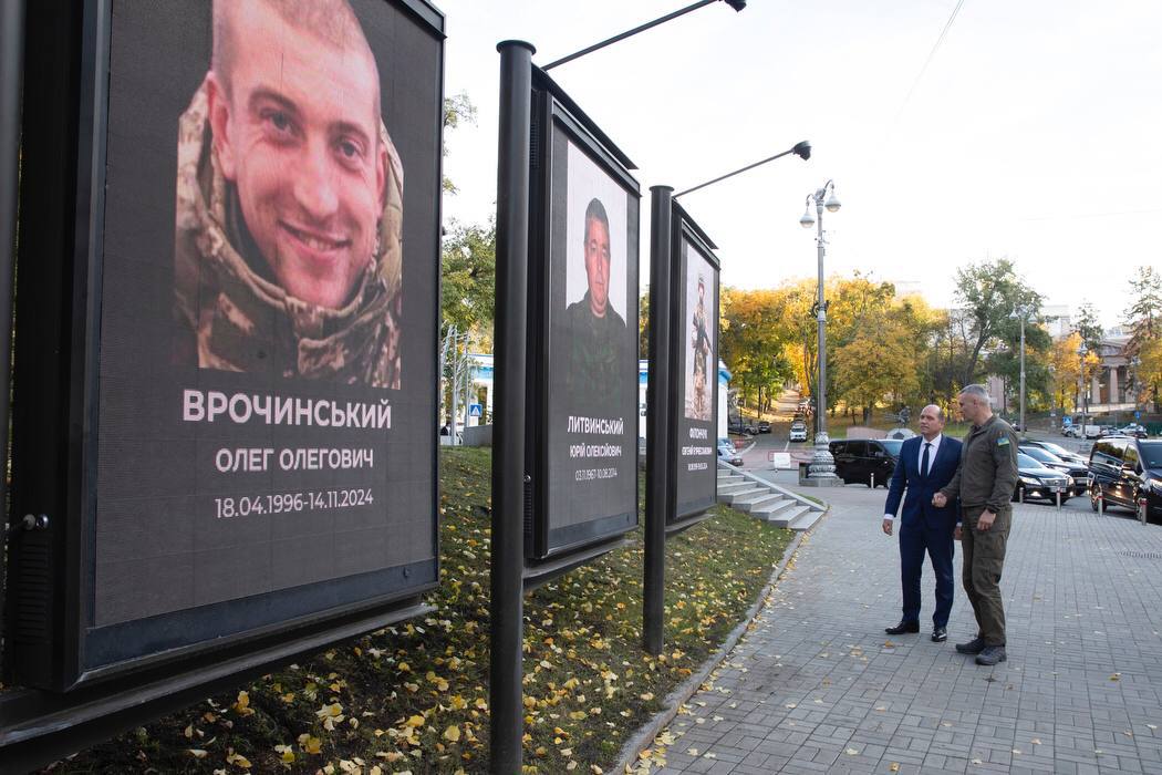 Ще чотири карети швидкої для Києва: Кличко зустрівся з мером Брюсселя - фото 2