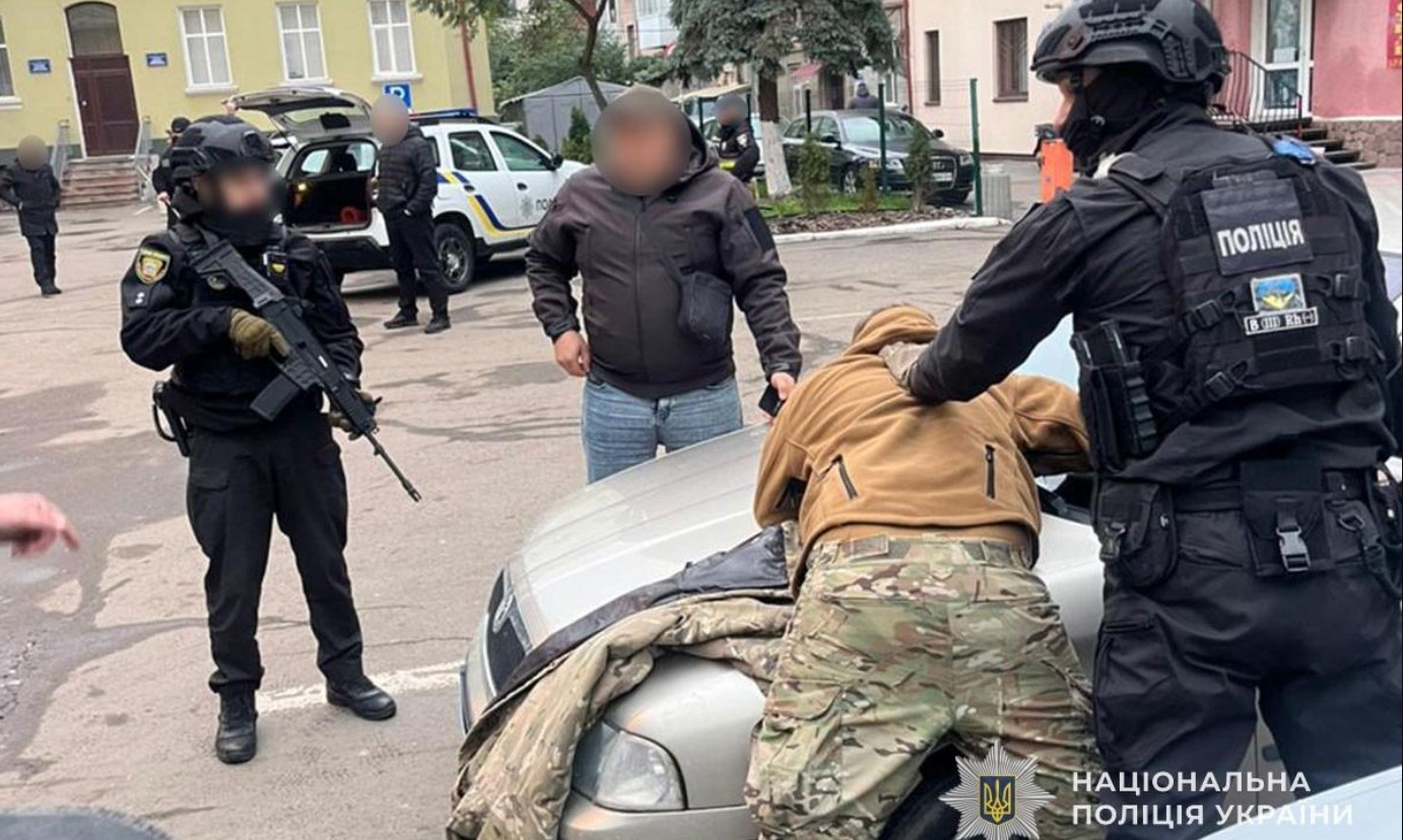 Військові викрадали людей у Тернополі, жорстоко знущалися над ними і вимагали грошей - фото 2