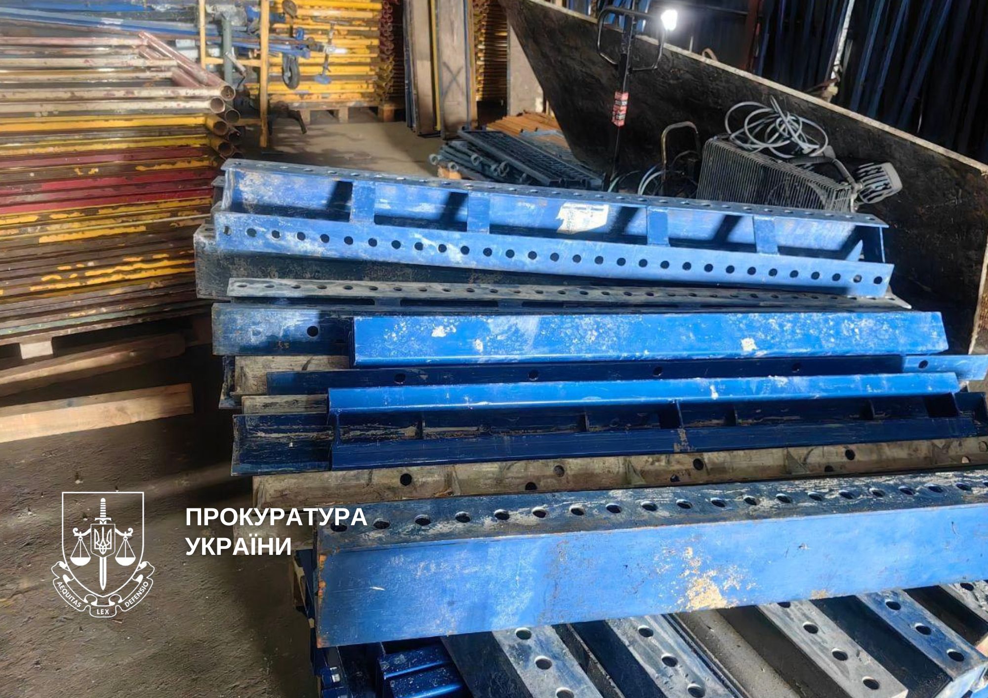 У Києві викрили схему шахрайського заволодіння будівельною технікою на суму майже 2 млн грн