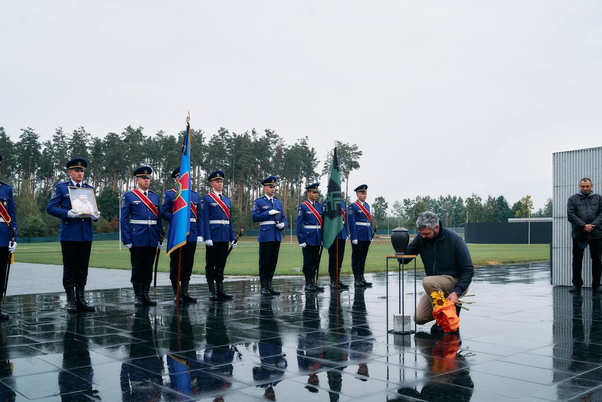 Герой України Сергій Либенський похований на Національному військовому кладовищі