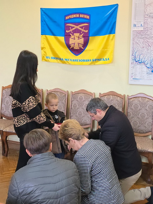 На Вінниччині дружині полеглого воїна вручили орден