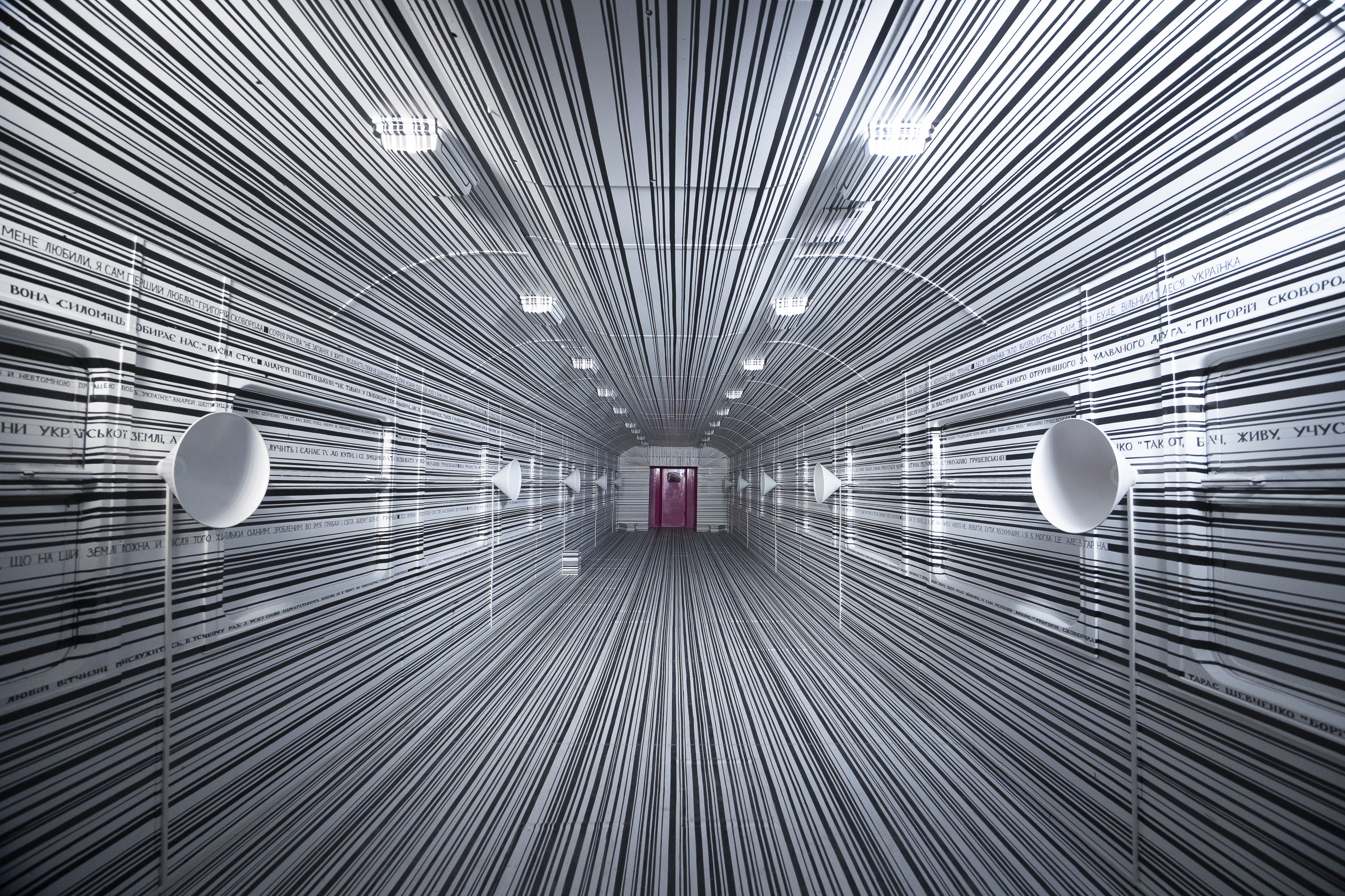 Сто експонатів і десятки інтерактивних зон: що подвитися у Києві на Ukraine WOW