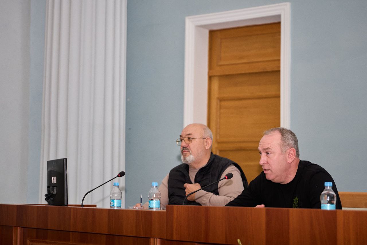 Табурець про ситуацію в облраді: "Передвибочі ігрища – фальстарт. У країні триває війна" - фото 2