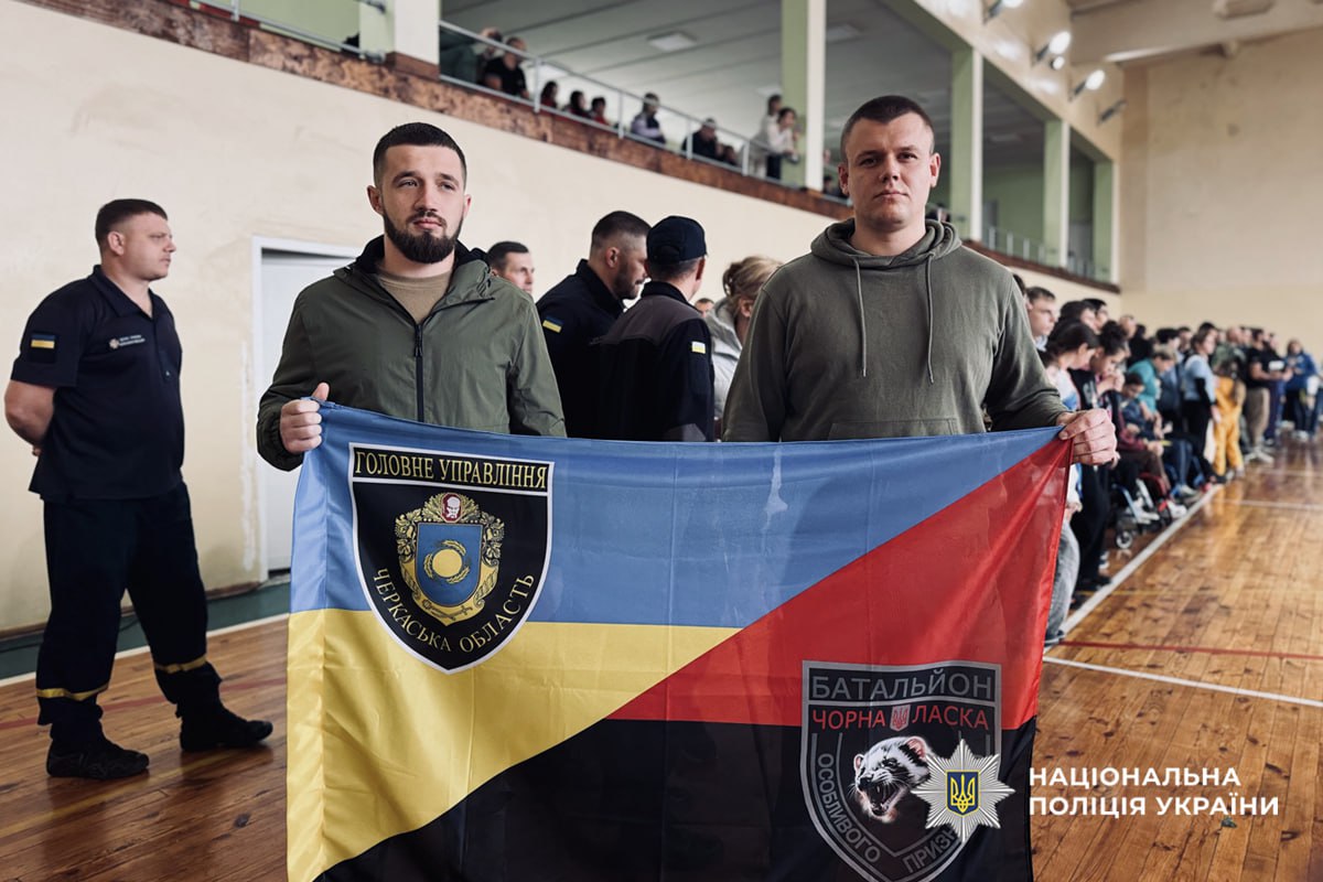 На Черкащині відбувся турнір з параплавання «Повір у себе» - фото 3