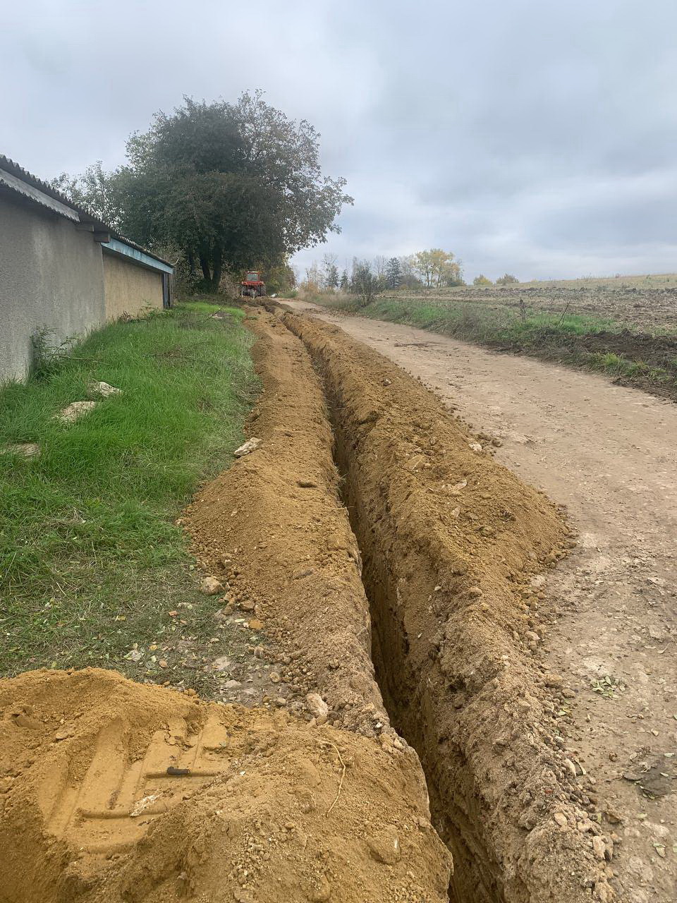 У селі Безводне на Вінниччині прокладають водогін - фото 2