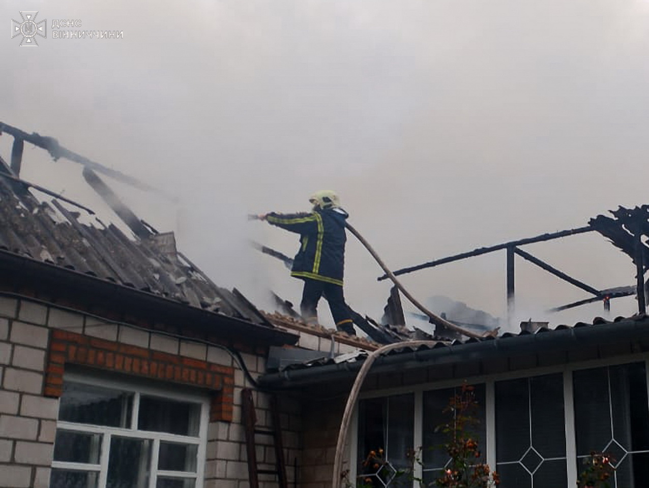 Через пожежу загинула власниця будинку в селі на Вінниччині - фото 6
