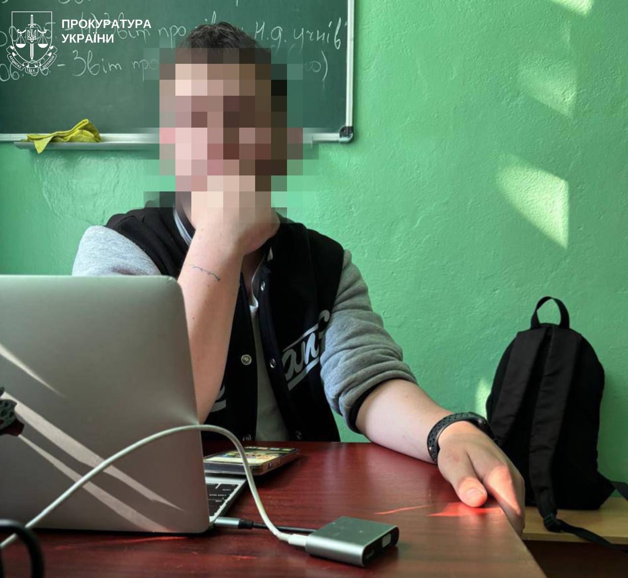 На Київщині судитимуть педагога, який вчиняв сексуальне насильство над учнями та знімав дитяче порно