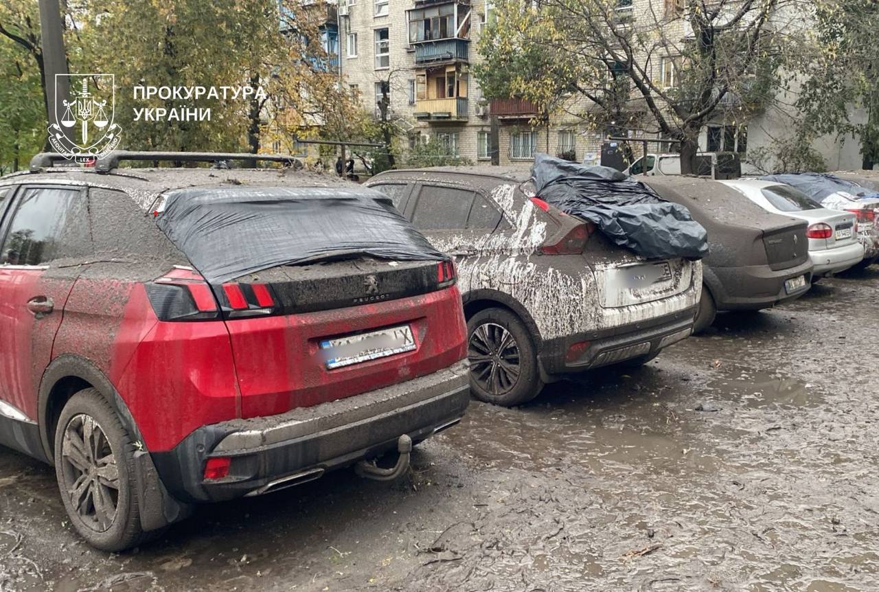 Один загиблий, дев’ять постраждалих: у Києві розпочали розслідування за фактом воєнного злочину - фото 4