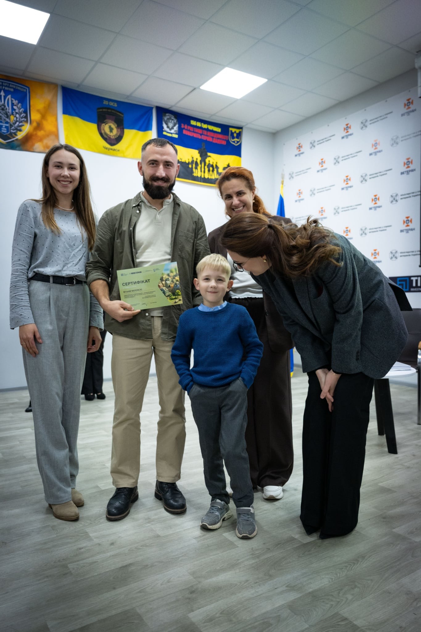 Сертифікати на житло отримали ще 18 родин захисників із Черкащини - фото 2