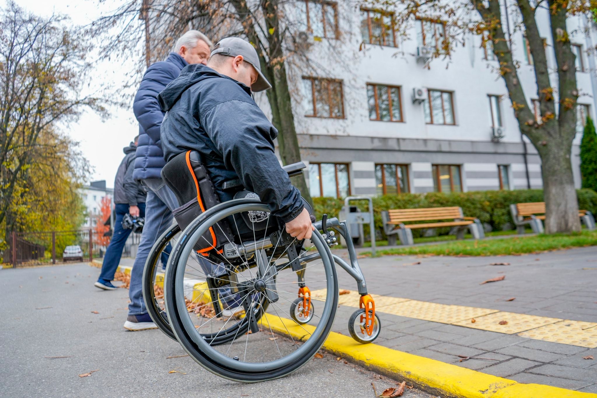 У Бучі перевіряють безбар’єрність міських маршрутів