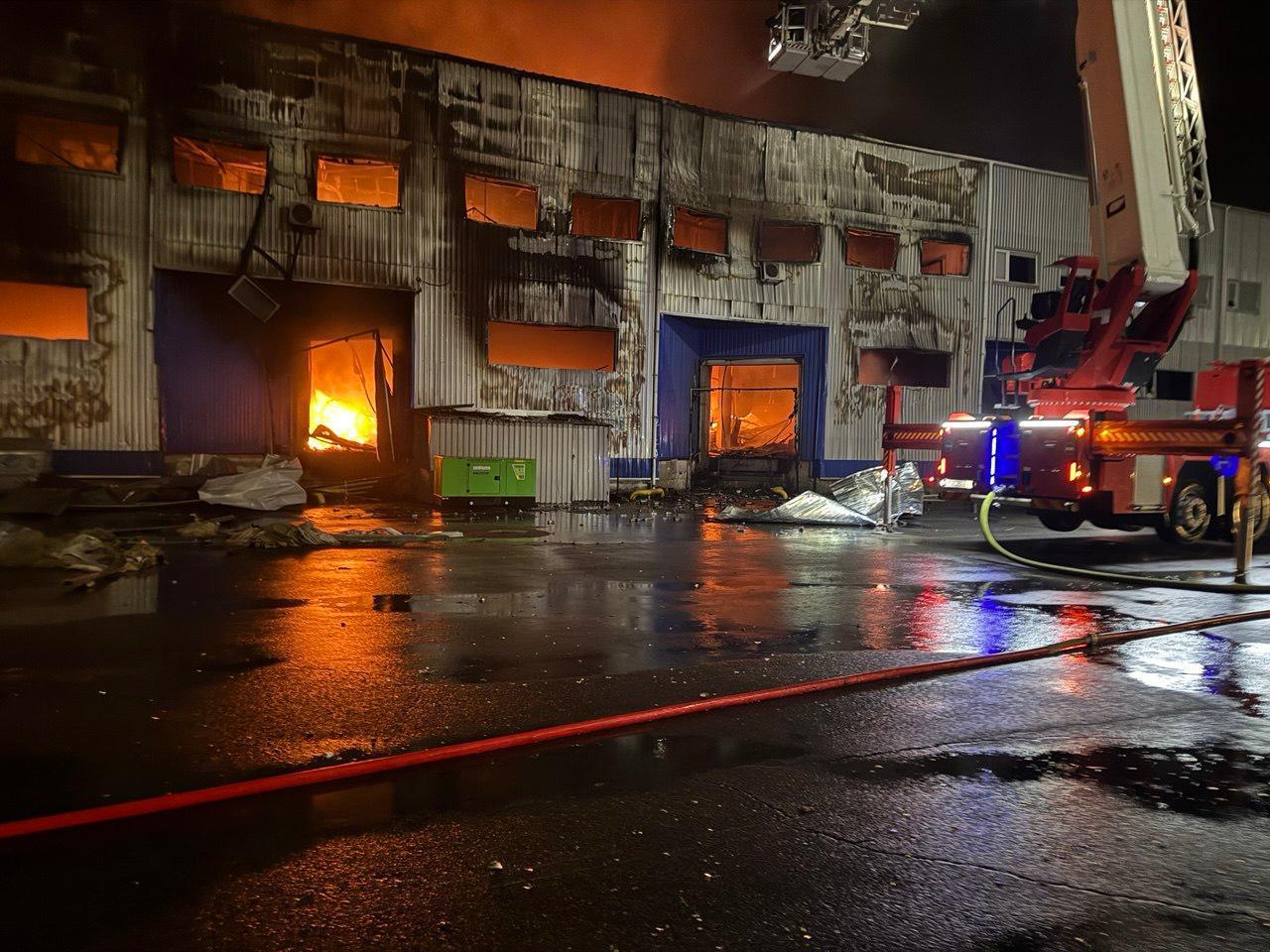 Під час балістичного удару по Києву пошкоджено понад 20 «швидких»