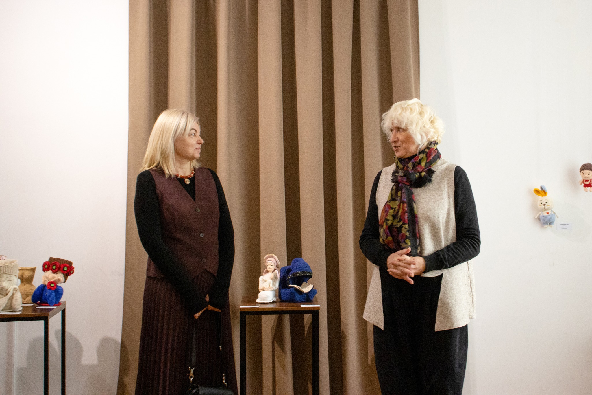 У Черкасах триває виставка авторських ляльок амігурумі