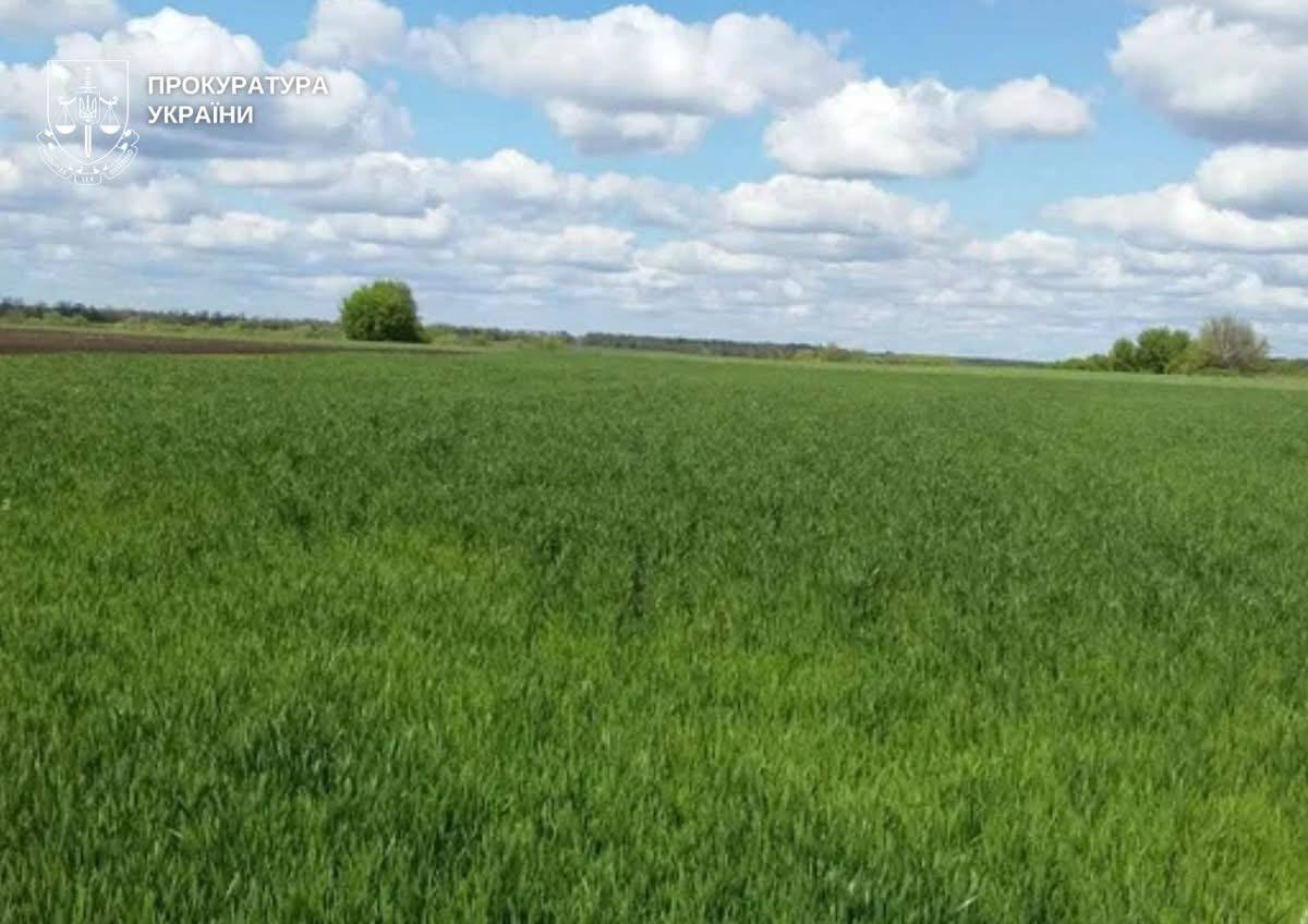 Прокурори Черкащини намагаються повернути державі землі історико-культурного призначення