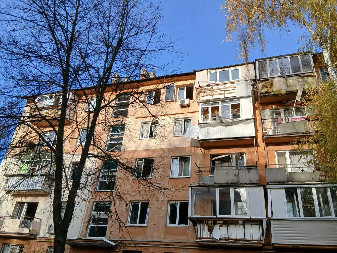 Пошкоджено будинки, авто та підприємства: наслідки атаки ворога на Київщину - фото 6