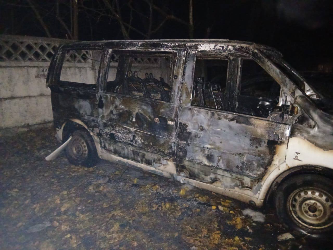 Пошкоджено будинки, авто та підприємства: наслідки атаки ворога на Київщину