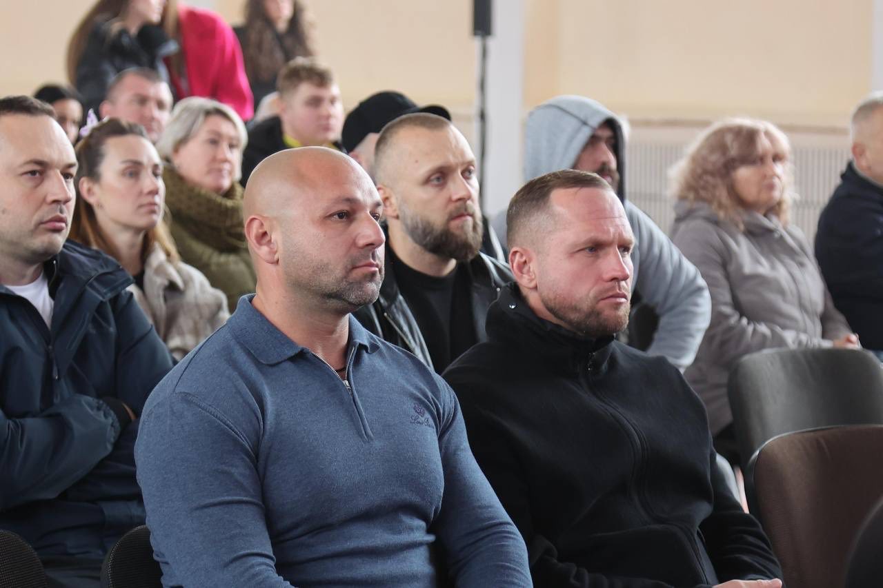 У Вінниці провели Всеукраїнський турнір з важкої атлетики пам’яті Дениса Лабунського - фото 8