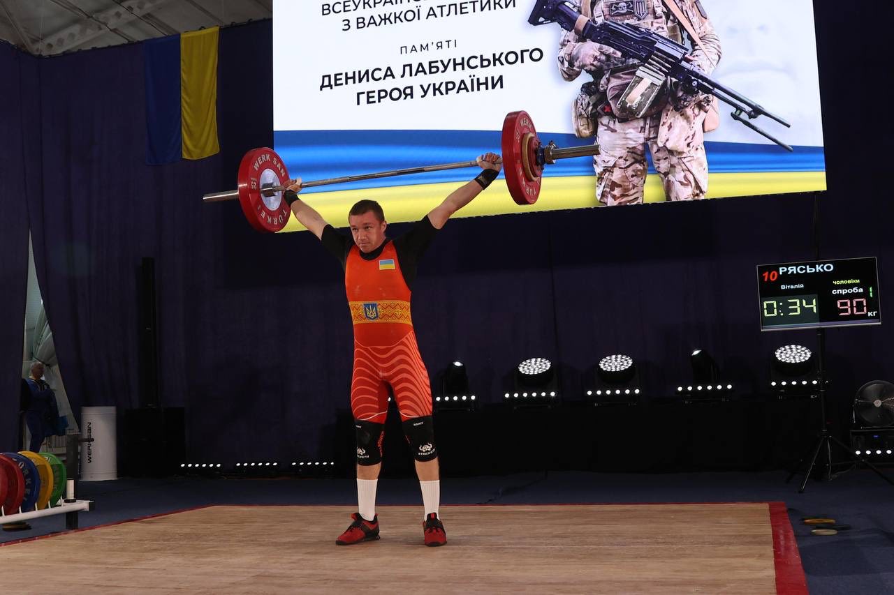 У Вінниці провели Всеукраїнський турнір з важкої атлетики пам’яті Дениса Лабунського - фото 3