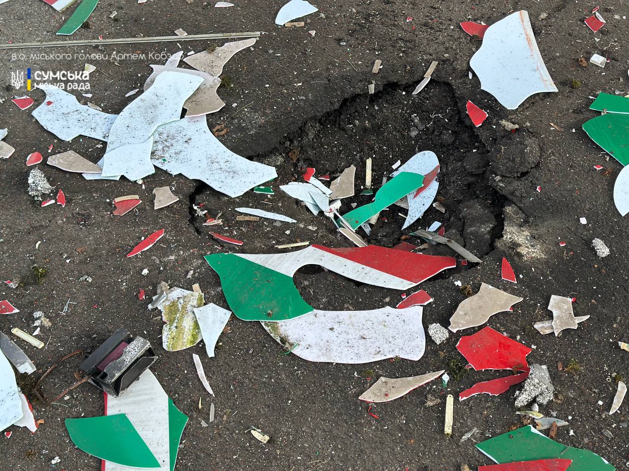 Дрон атакував АЗС у Сумах - фото 2