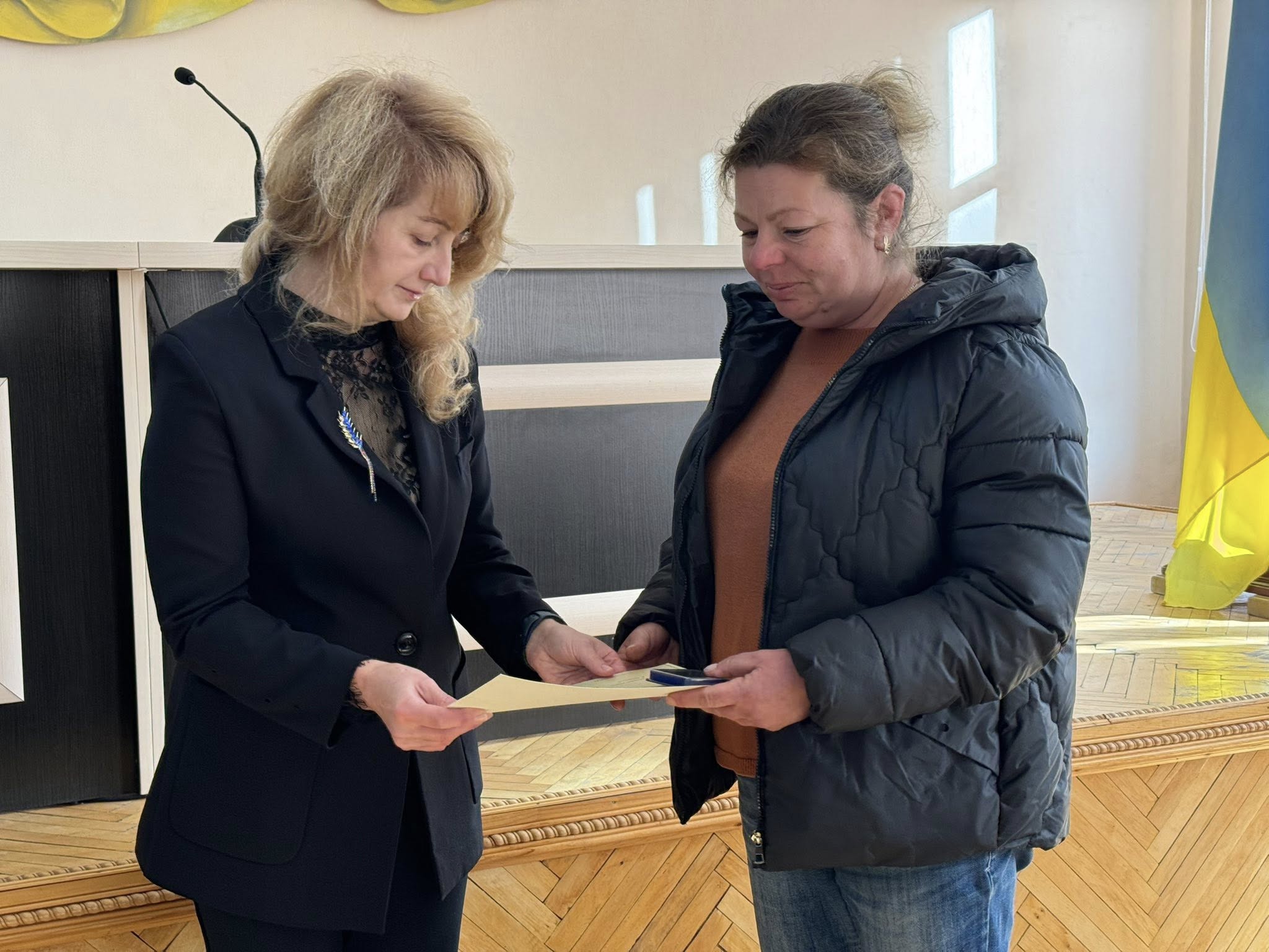 Сім’ям полеглих захисників передали державні нагороди на Вінниччині