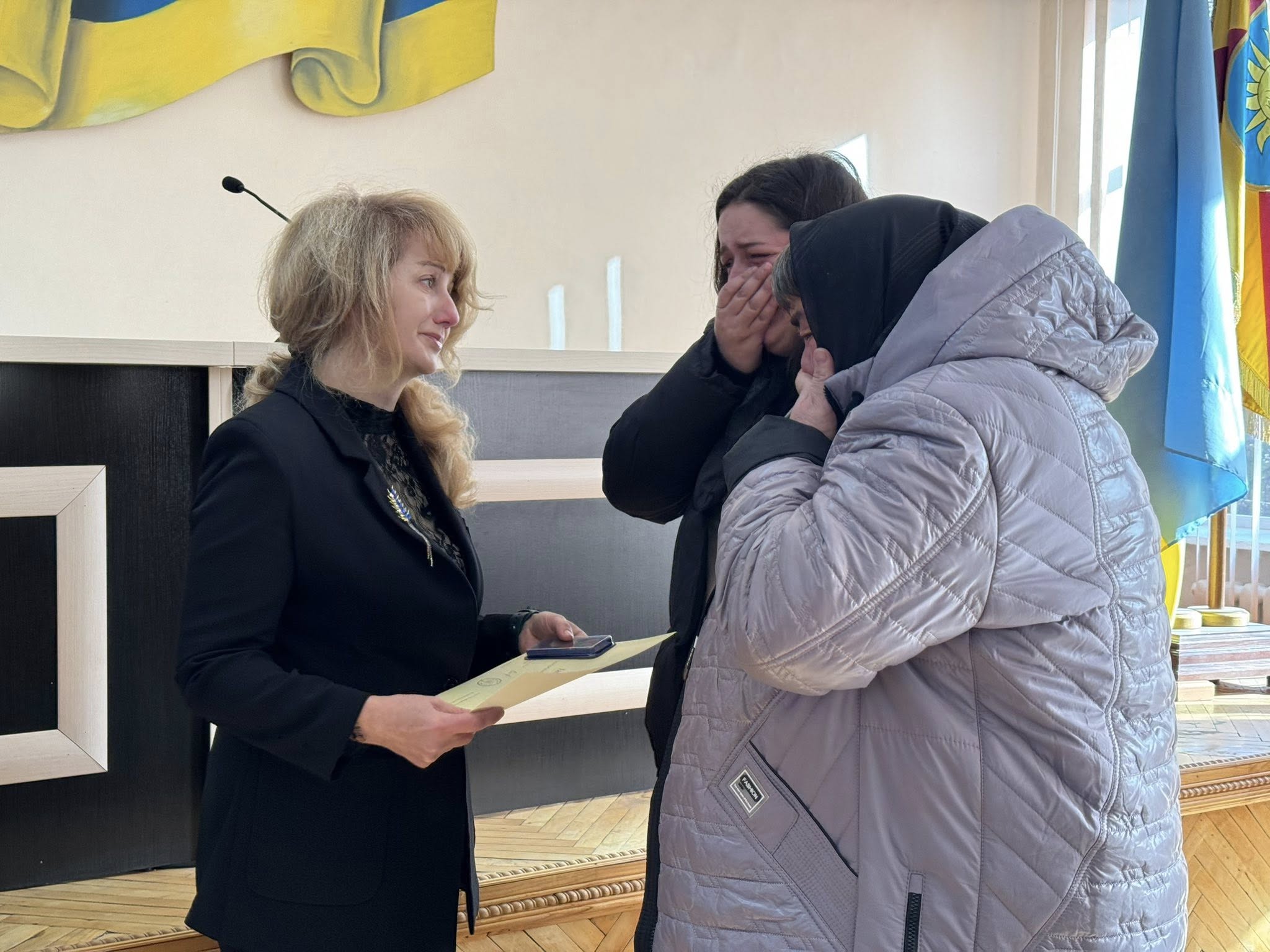 Сім’ям полеглих захисників передали державні нагороди на Вінниччині - фото 5