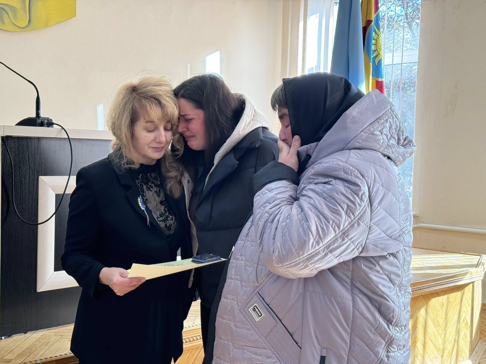 Сім’ям полеглих захисників передали державні нагороди на Вінниччині - фото 10